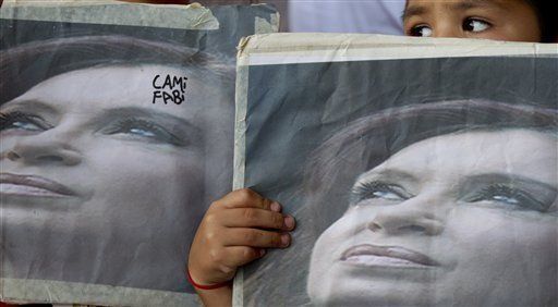 Cristina Fernández es operada de cáncer de tiroides