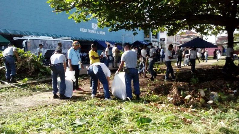 Realizan jornada de limpieza en Colón