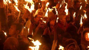 Miles de cristianos ortodoxos celebran la Luz Sagrada en Jerusalén