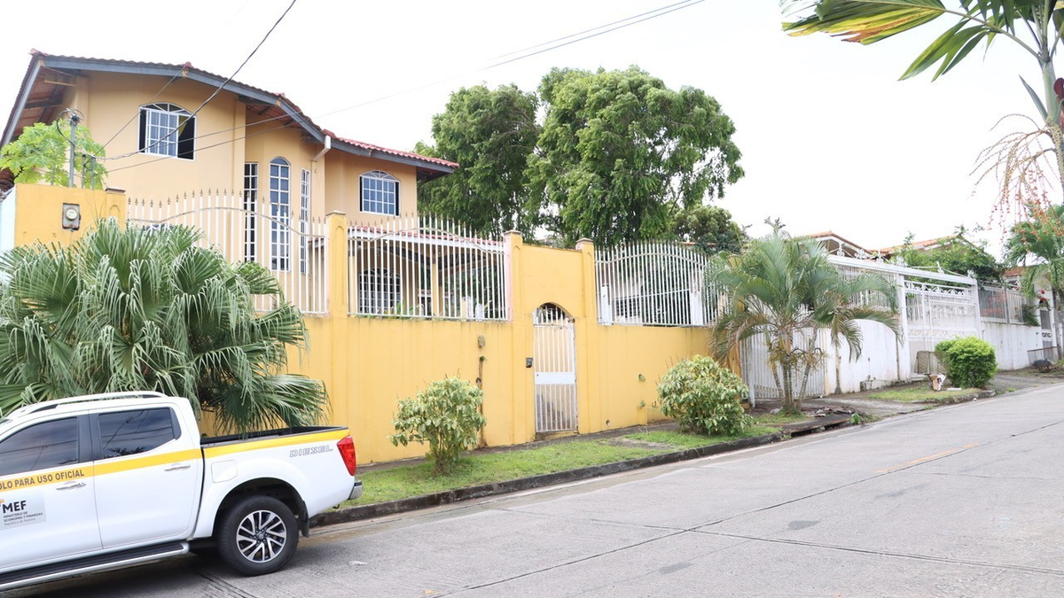 DGI prepara remate de fincas con un valor de más de 300 mil balboas. DGI prepara remate de fincas con un valor de más de 300 mil balboas.