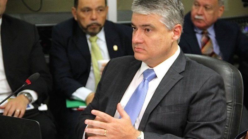 De La Guardia: UP puede utilizar fondos de presupuesto 2017 para atender juegos