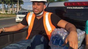 Makano ofrece ayuda como voluntario en Ecuador tras fatal terremoto