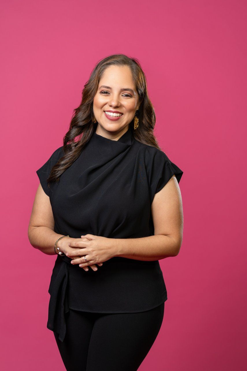 Diana Lavayen es una de las nominadas en la categoría Educación de la 2da edición de la Gala Oye Mujer.