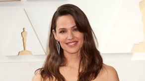 Jennifer Garner advierte los riesgos de los inyectables y las cirugías estéticas