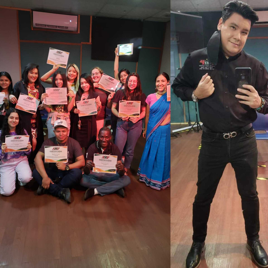 Profesor Tony Cheng y sus estudiantes