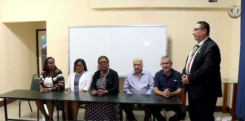 Gremios de colegios particulares rechazan fallo de la Corte Suprema