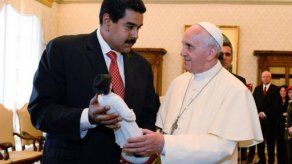 El papa y Maduro repasaron la situación política y social de Venezuela
