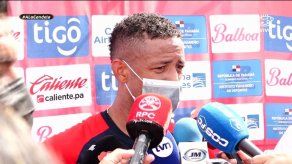Eliminatorias: Luis Mejía y Gaby Torres listos para juegos de Panamá