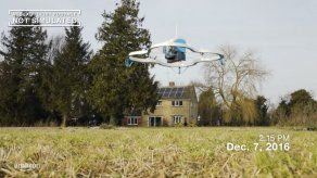 Amazon realiza su primer envío con un drone