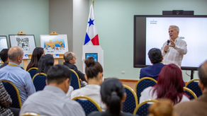 MITRADEL organiza conversatorio sobre la situación laboral del país.