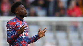 El internacional con Canadá, Alphonso Davies, sufre señales de Miocarditis tras el COVID-19