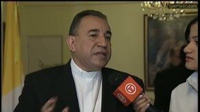 Monseñor Ulloa llama a diálogo a gremios de Salud y autoridades