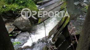 Cinco personas lesionadas tras desprendimiento de puente colgante en Chame