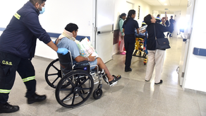 CSS traslada pacientes de neurocirugía a Ciudad de la Salud