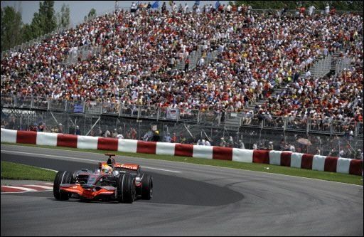 Lewis Hamilton (McLaren-Mercedes) en pole en Montreal