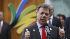 Santos agradece mensaje de paz para Colombia de Francisco Santos agradece mensaje de paz para Colombia de Francisco
