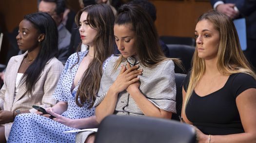 Caso Nassar: Gimnastas reclaman 1,000 millones al FBI