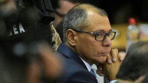 Vicepresidente de Ecuador insiste en inocencia en inicio juicio por Odebrecht