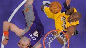 Unos dinámicos Lakers vencen 114-102 a los Suns