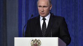 Putin ordena reforzar seguridad tras asesinato de embajador y atentado Berlín