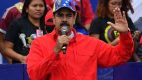 Maduro avala celebración de elecciones parlamentarias este año en Venezuela