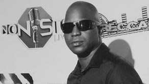 Burrell, figura del reggae panameño.