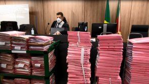 Comienza en Brasil esperado juicio por incendio en discoteca Kiss con 242 muertos