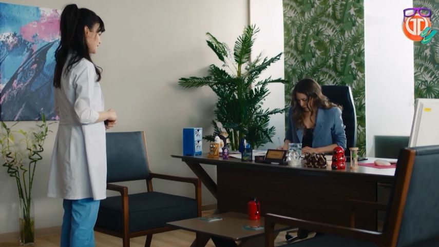 Nazli invita a cenar a Ezo