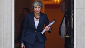 Concluyen reuniones individuales ministros con May sobre el borrador brexit