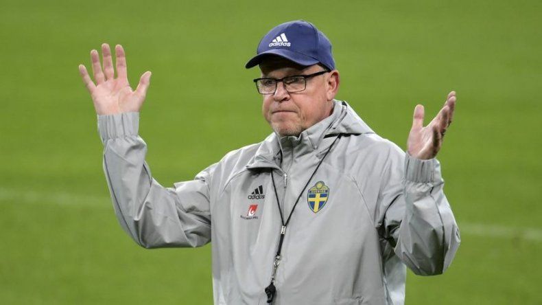 El seleccionador sueco da positivo y no estará ante Croacia y Francia