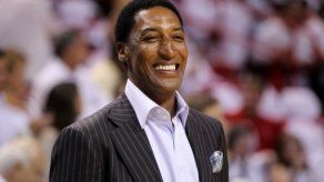 Interrogan a exjugador de NBA Scottie Pippen tras un altercado en Malibú