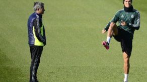 Mourinho comienza a probar opciones en punta sin Benzema ni Higuaín