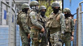 Militares ingresan a cárcel de Ecuador tras una nueva masacre