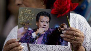 Hijos de Juan Gabriel ven necesario honrar a su padre con gran concierto