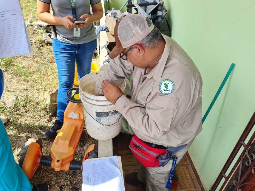 MINSA intensifica operativos para reducir casos de dengue.