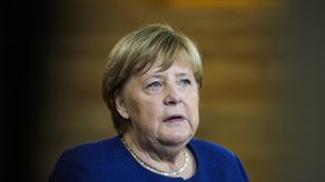 Angela Merkel fue la jefa de gobierno alemana desde 2005 hasta diciembre pasado. Durante ese tiempo, el gasoducto Nord Stream 1 llevaba gas de Rusia a Alemania bajo el mar Báltico.