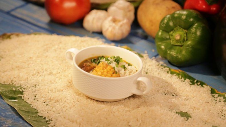 Sopa de carne - Andrea,	Carlos Lucas, Lucho e Israel