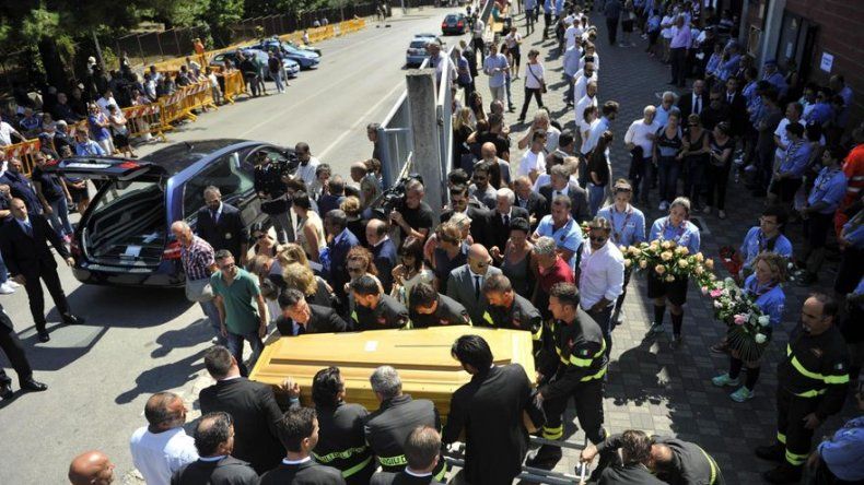 Sube a 284 el número de muertos por el terremoto en Italia