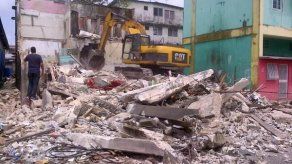 Operación Mazo: Miviot realizó la demolición de un caserón en Colón