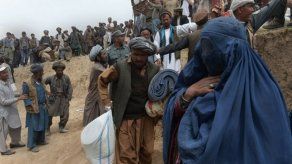 El pueblo devastado por los deslaves en Afganistán implora ayuda