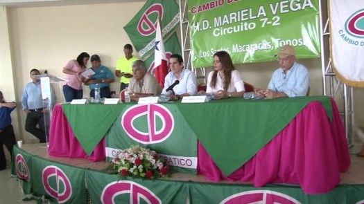 Mulino anuncia que se postulará en primarias de Cambio Democrático