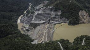 Denuncian errores en licenciamiento ambiental de hidroeléctrica en Colombia