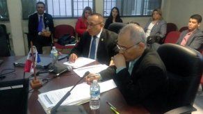 Mides pide crédito de 6.8 mdd para culminar pagos de subsidios de 2015 Mides pide crédito de 6.8 mdd para culminar pagos de subsidios de 2015