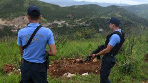 Autoridades hondureñas descubren fosa clandestina de pandilleros