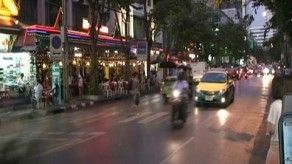 Las prostitutas van al colegio en Tailandia