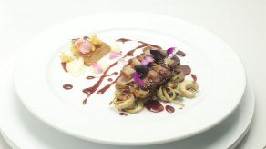 Pato en El Canal de Panamá con puré de otoe  - Carlos Lucas y Ana