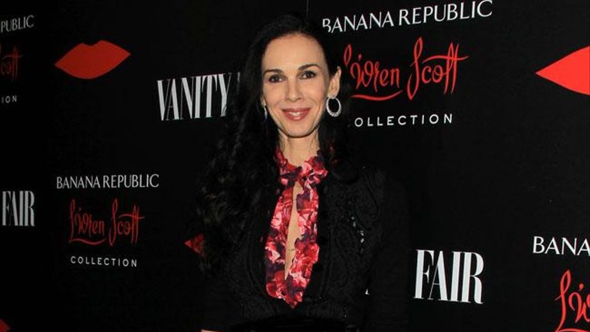 La Hermana De Lwren Scott Apartada De Su Funeral