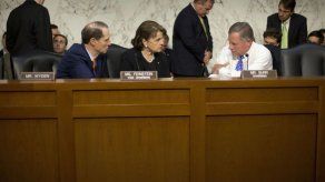 Senado de EEUU aprueba ley contra amenazas cibernéticas