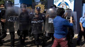 Propietario de medios acude a justicia por allanamiento de diario en Nicaragua