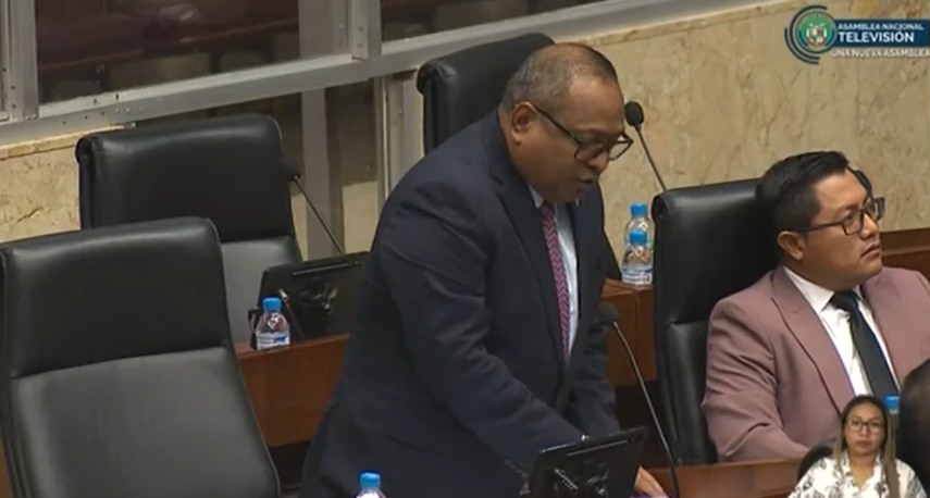 El diputado Raúl Pineda presento el proyecto de ley Segunda Oportunidad